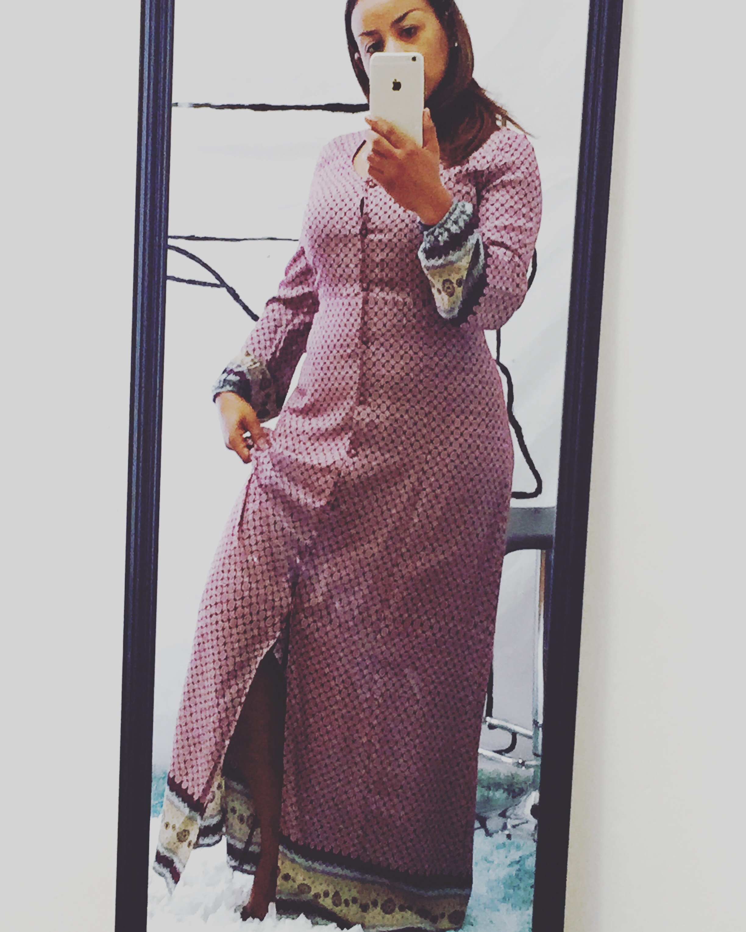 Hello to Dress Lovers+ The Spirit Show + Pants Off