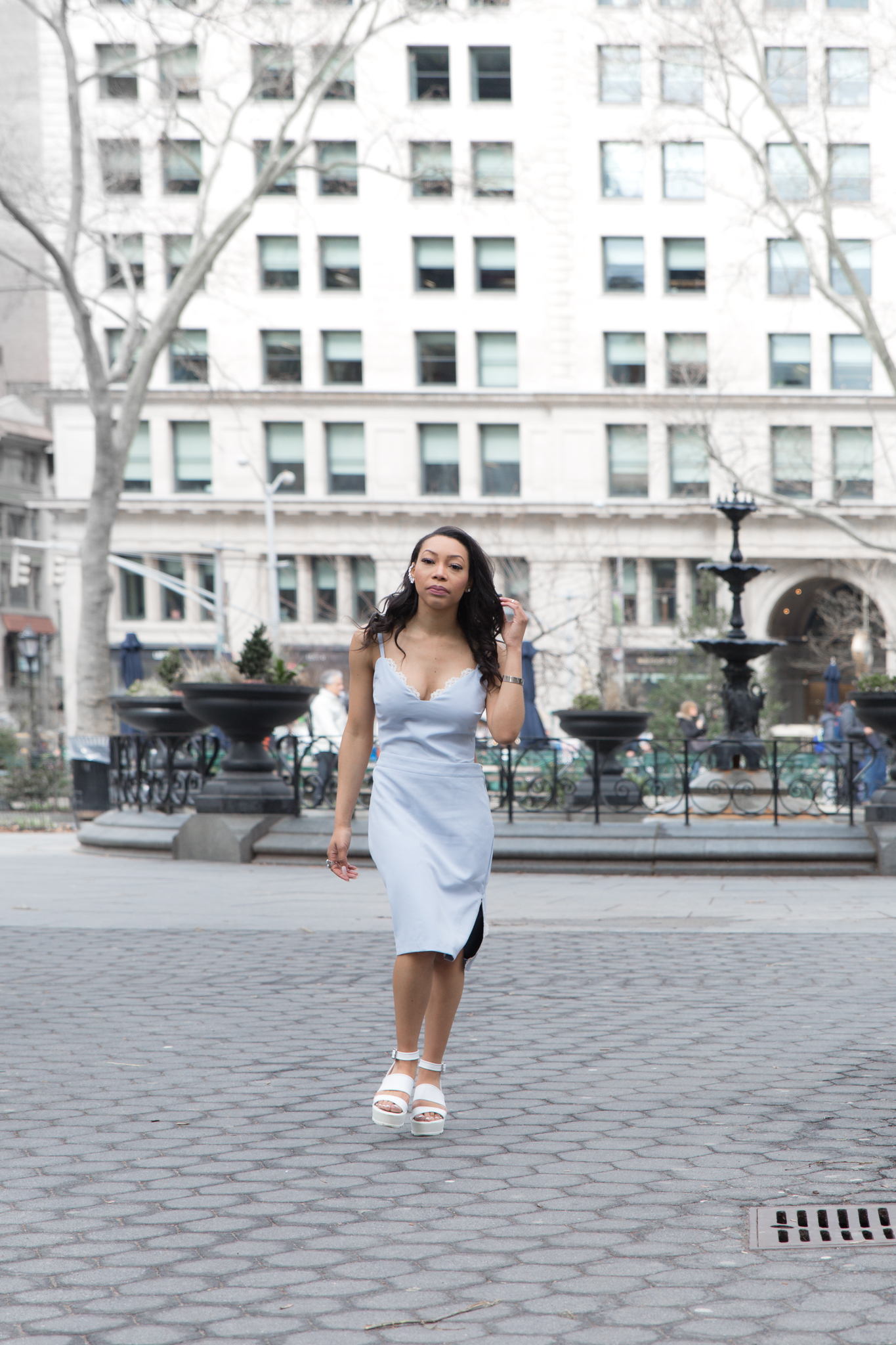 sadespenceinvictoriadaisydress2