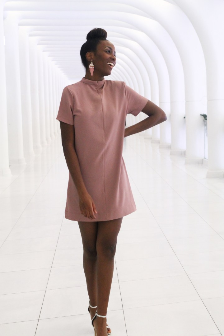 Choker Necklace Dress