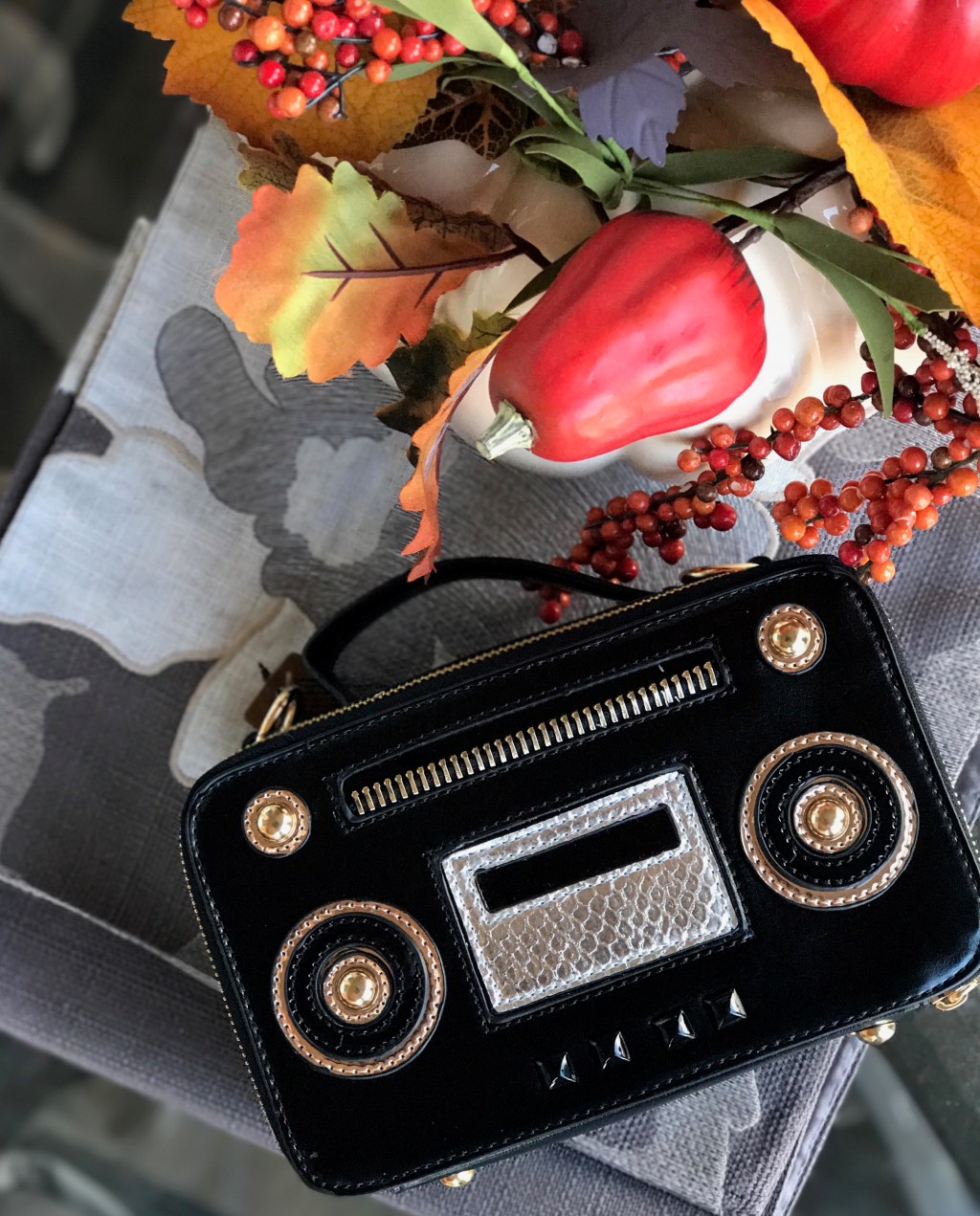 I Cant Live Without My&nbsp;Radio