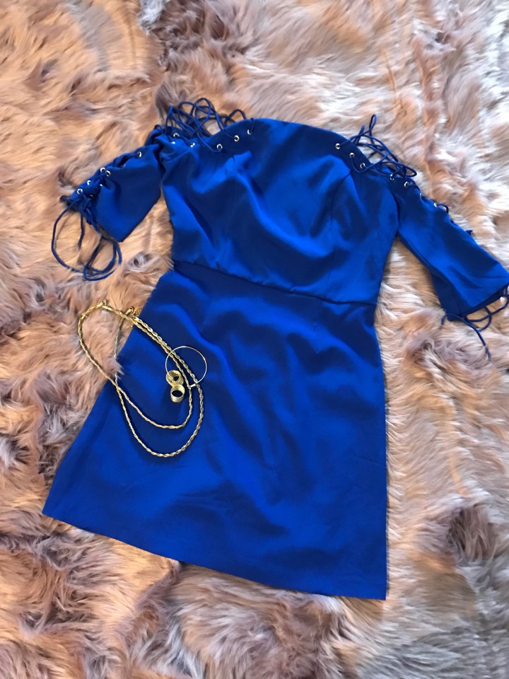 bluedresswithstrappysleeves