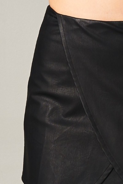 fauxleatherzipperwrapminiskirt.closeup