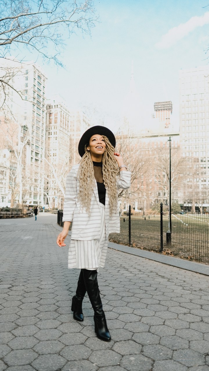 SadeSpenceBlackWhiteStripeSet10