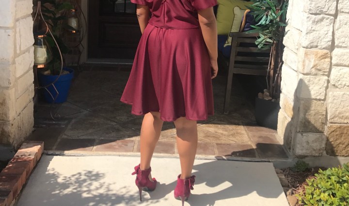 burgundyandredskirtset