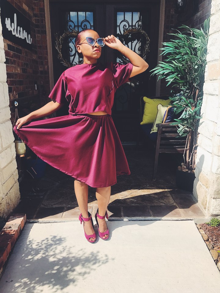 burgundyandredskirtset