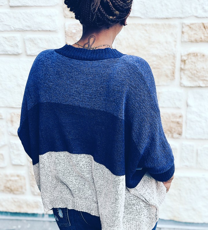 Colorblock cropped women's sweater