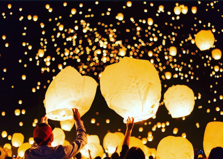 nightlinepaperlanternpics