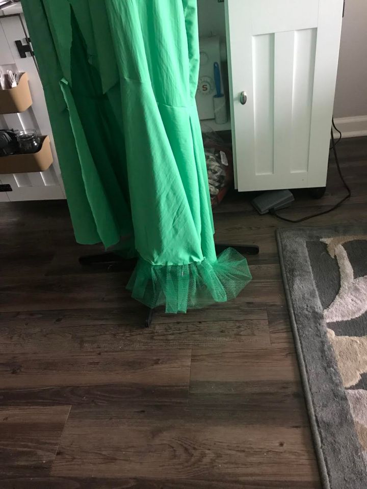 green dress with tulle